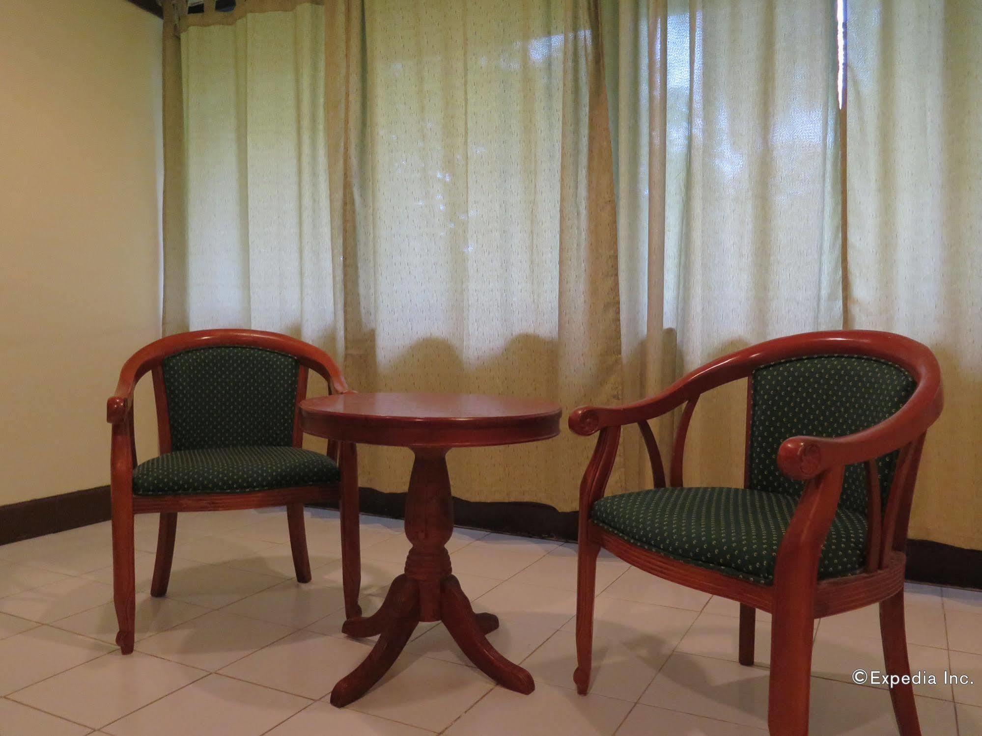 Bohol La Roca Hotel Totolan ภายนอก รูปภาพ