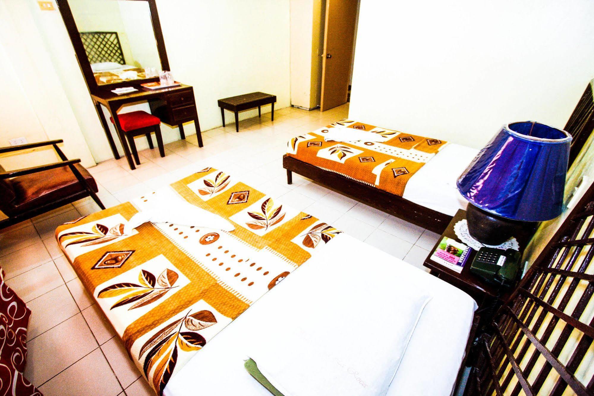 Bohol La Roca Hotel Totolan ภายนอก รูปภาพ